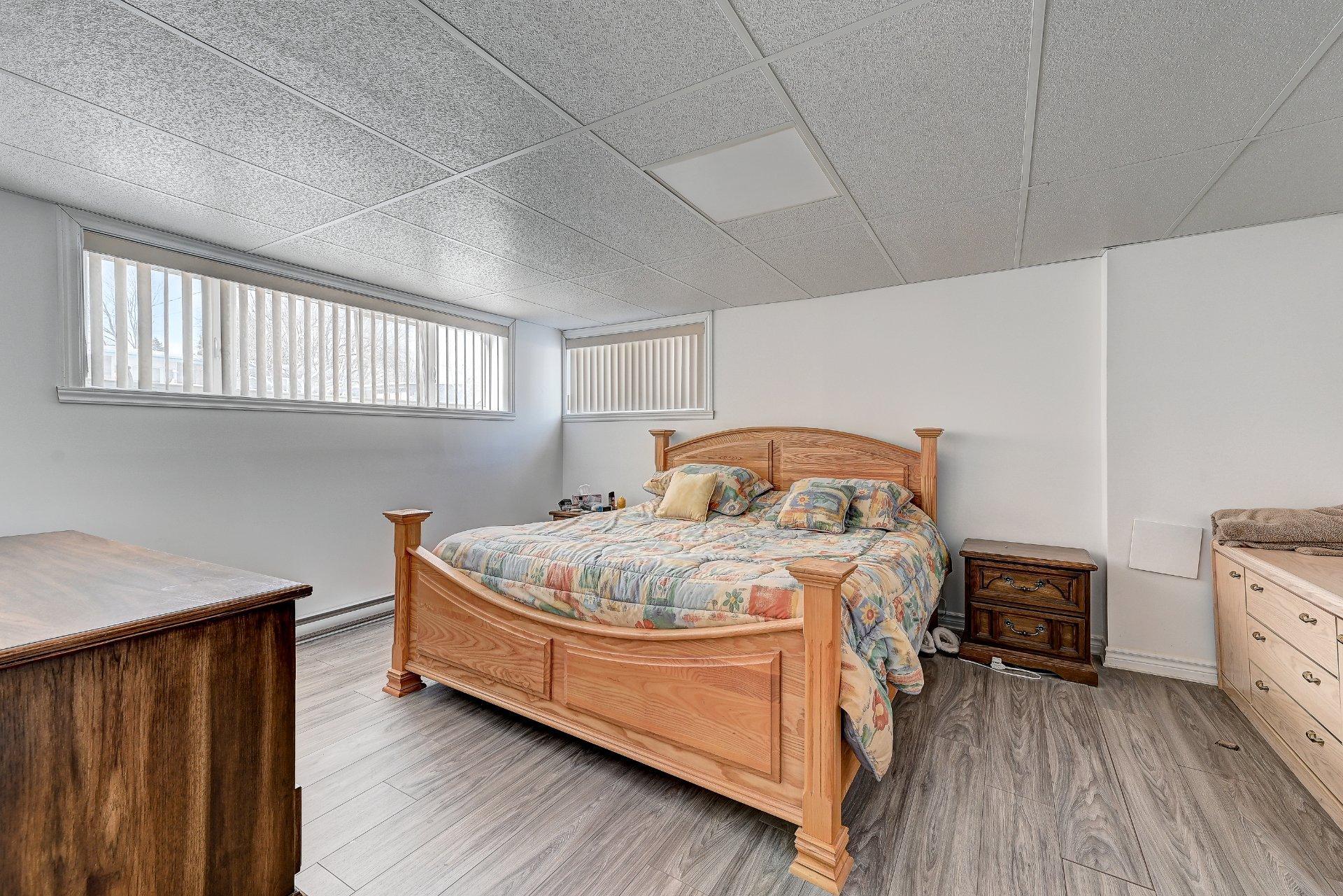 









45


Rue du Collège

,
Delson,




QC
J5B2B6

