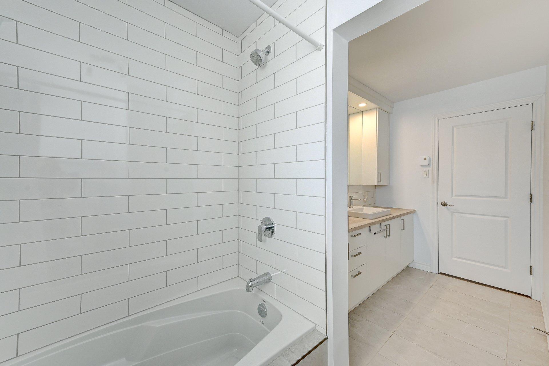 









45


Rue du Collège

,
Delson,




QC
J5B2B6


