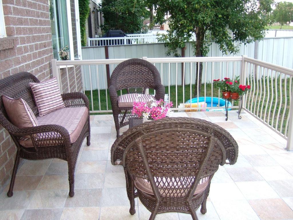 









940


Rue Rembrandt

,
Brossard,




QC
J4X2G1

