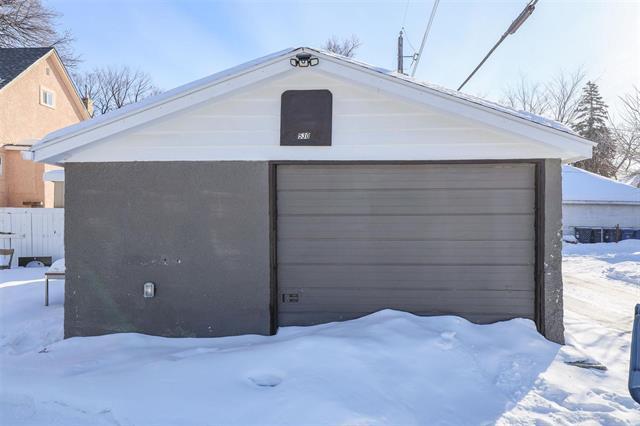 









530


Boyd

AVE,
Winnipeg,




MB
R2W 1P8

