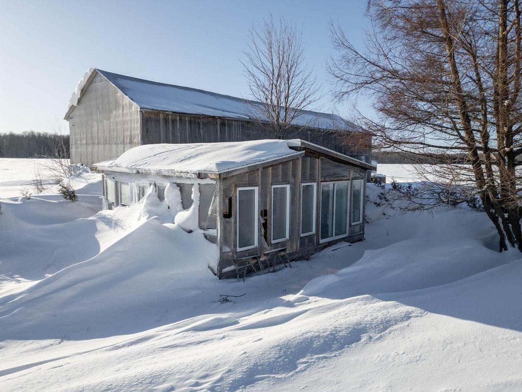 









465


Ch. St-Jean-Baptiste

,
Saint-Henri,




QC
G0R3E0

