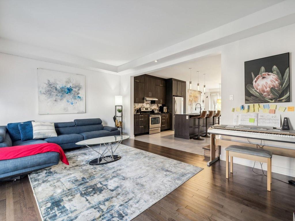 









275


Rue du Jockey

,
Gatineau (Aylmer),




QC
J9H0E4

