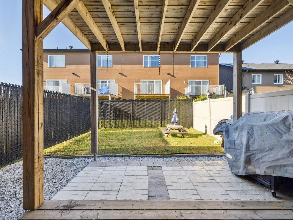 









275


Rue du Jockey

,
Gatineau (Aylmer),




QC
J9H0E4

