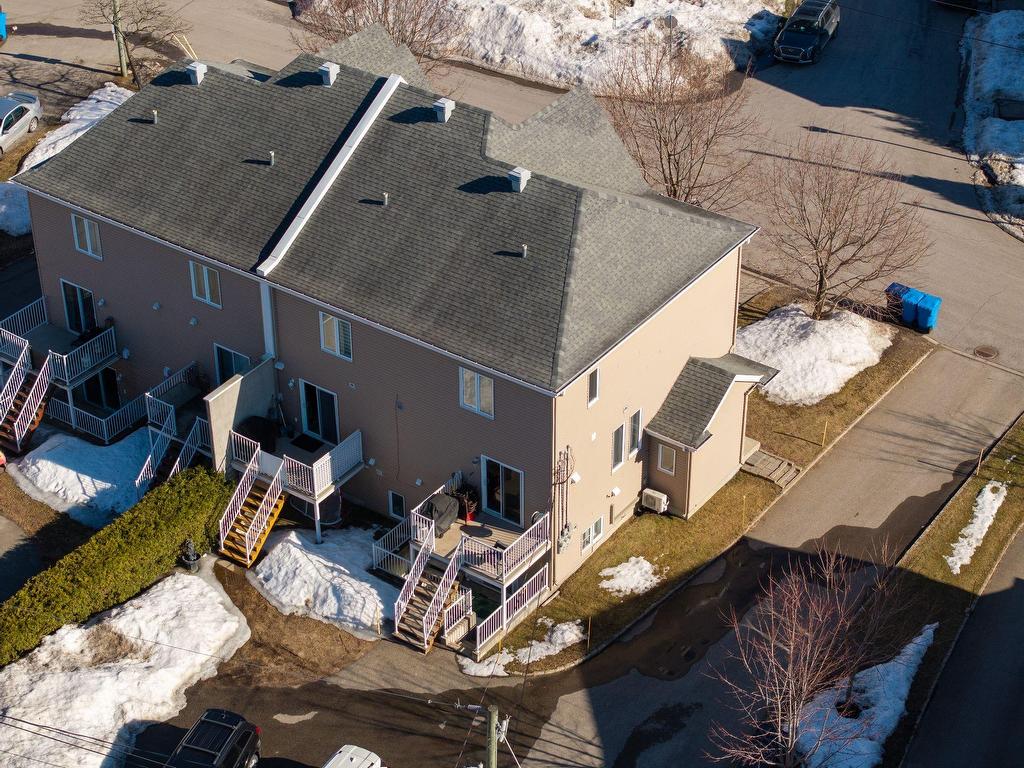 









2006

 - 2010


Rue Madame-Magnan

,
Deux-Montagnes,




QC
J7R1H8

