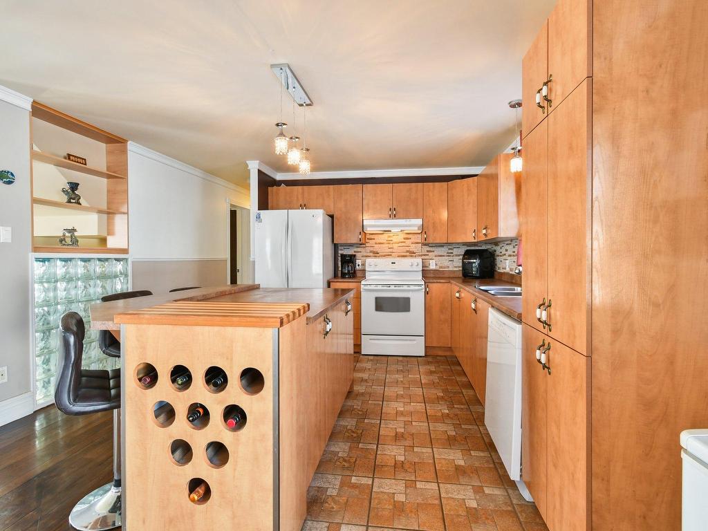









3120


Rue Lareau

,
Carignan,




QC
J3L0J3

