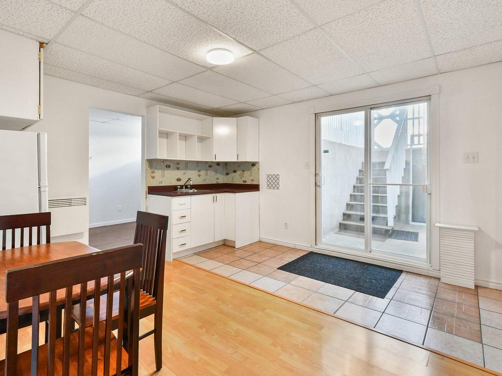 









3120


Rue Lareau

,
Carignan,




QC
J3L0J3

