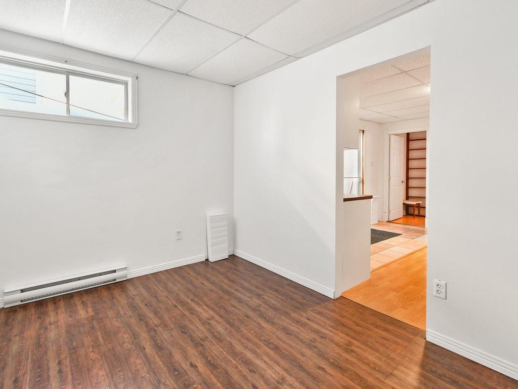 









3120


Rue Lareau

,
Carignan,




QC
J3L0J3

