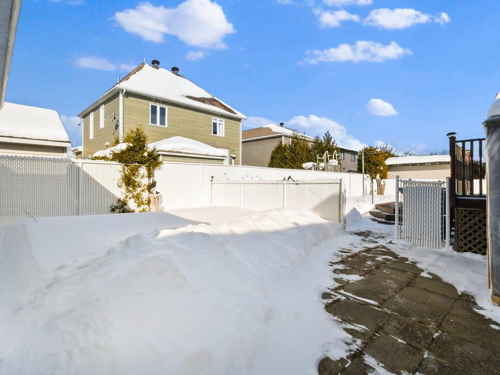 









3120


Rue Lareau

,
Carignan,




QC
J3L0J3

