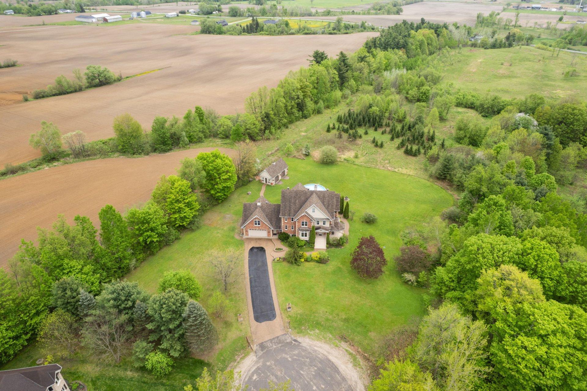 









38


Ch. Lacombe

,
L'Ange-Gardien,




QC
J8L0E5

