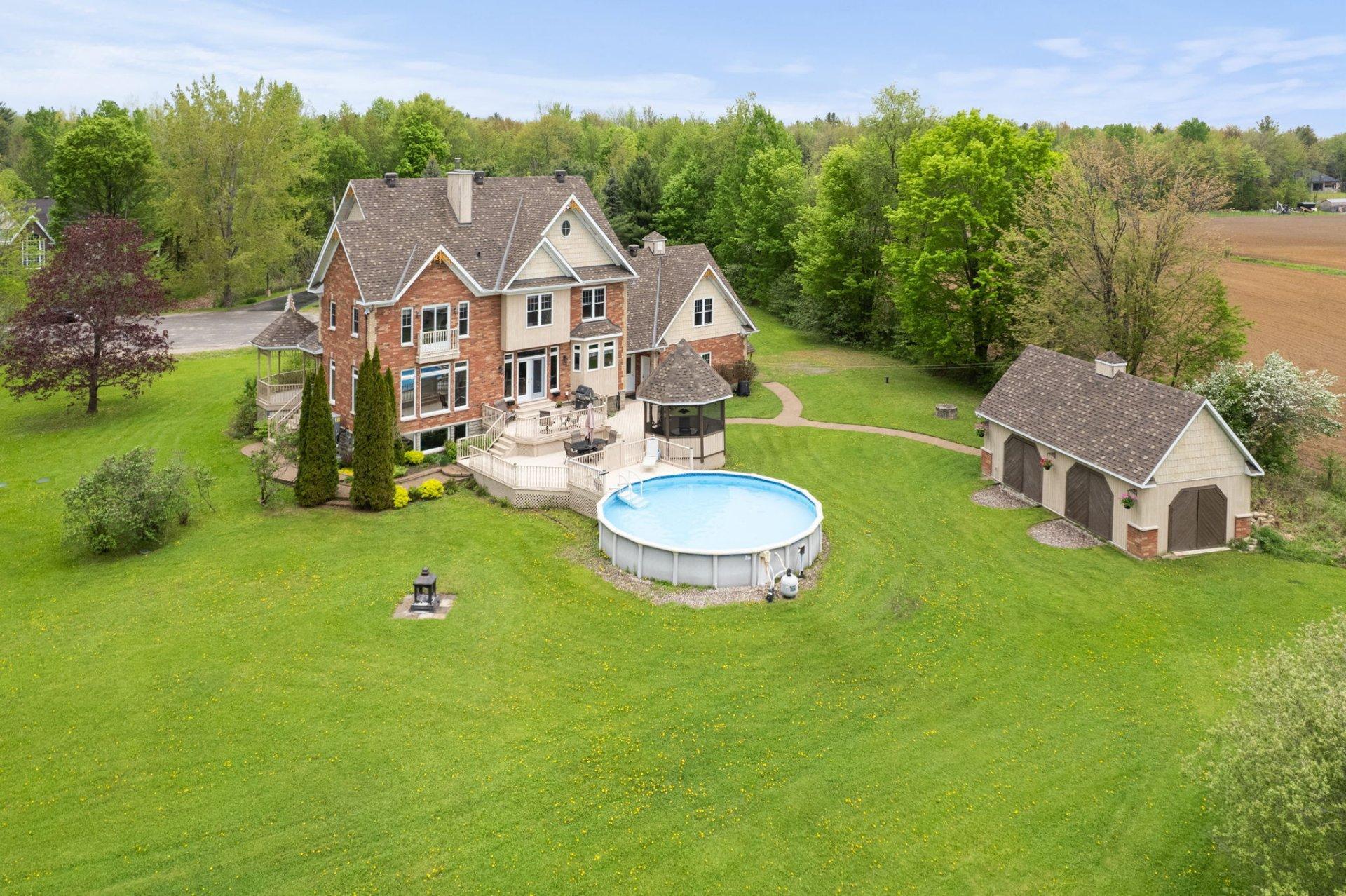 









38


Ch. Lacombe

,
L'Ange-Gardien,




QC
J8L0E5


