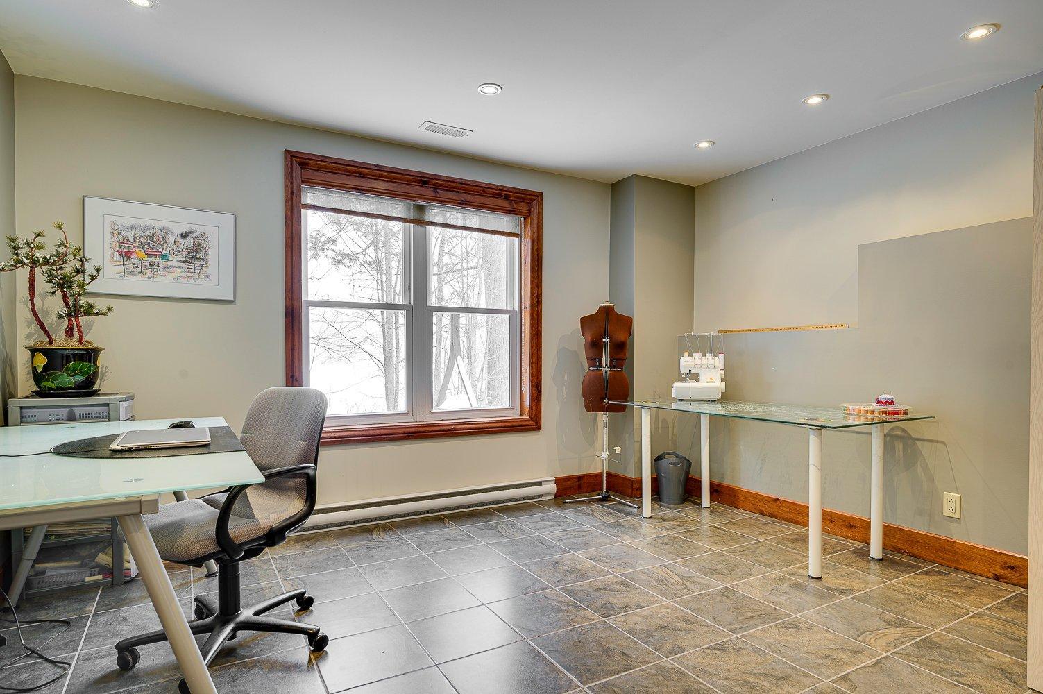 









29


Ch. des Mésanges

,
Sainte-Anne-des-Lacs,




QC
J0R1B0

