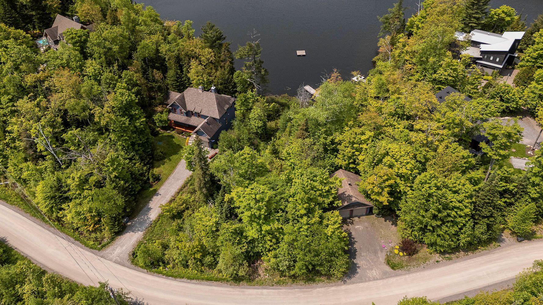 









29


Ch. des Mésanges

,
Sainte-Anne-des-Lacs,




QC
J0R1B0

