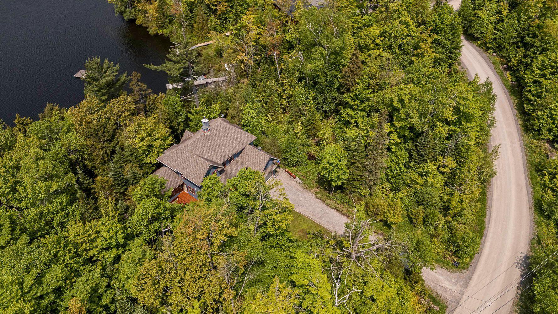 









29


Ch. des Mésanges

,
Sainte-Anne-des-Lacs,




QC
J0R1B0

