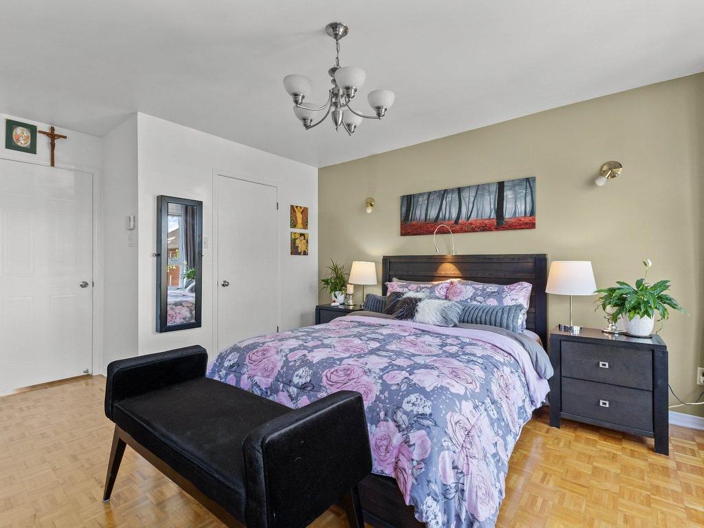 









4366


Av. du Midway

,
Rosemont/La Petite-Patrie (Montréal),




QC
H1Y3J4

