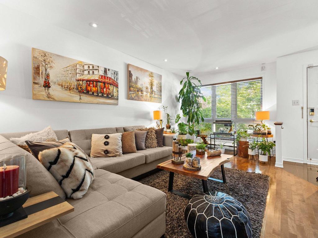 









4366


Av. du Midway

,
Rosemont/La Petite-Patrie (Montréal),




QC
H1Y3J4

