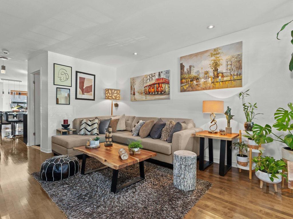 









4366


Av. du Midway

,
Rosemont/La Petite-Patrie (Montréal),




QC
H1Y3J4

