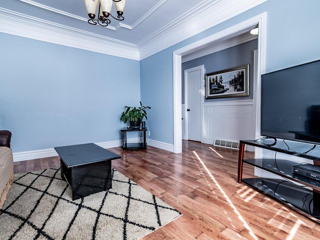 









3040


Boul. St-Michel

,
Trois-Rivières,




QC
G9A5E3

