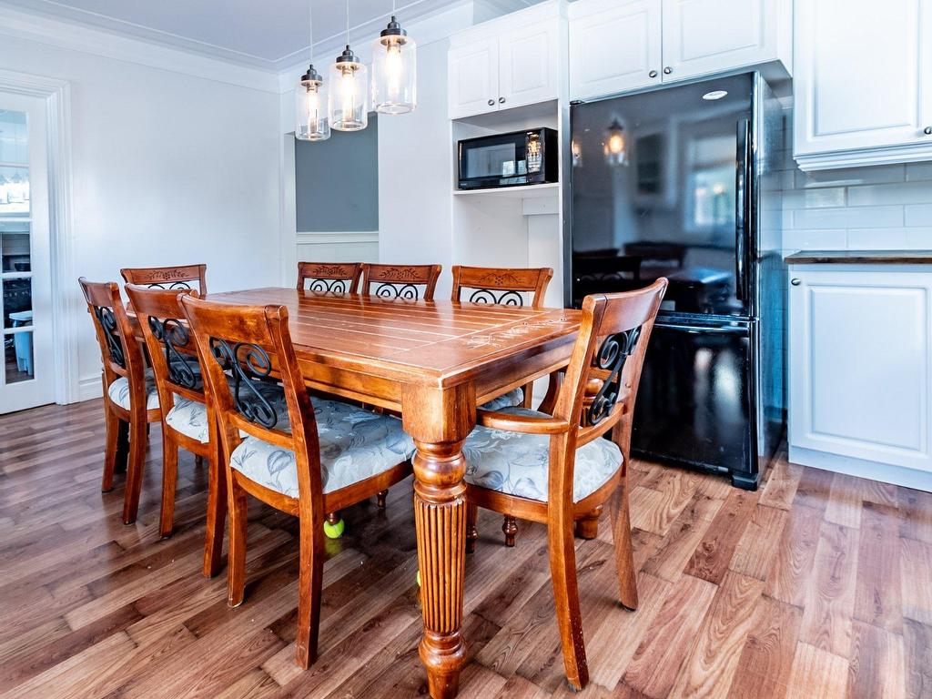 









3040


Boul. St-Michel

,
Trois-Rivières,




QC
G9A5E3


