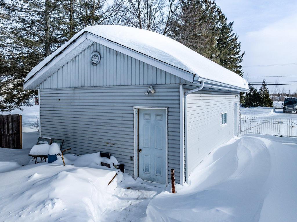









3040


Boul. St-Michel

,
Trois-Rivières,




QC
G9A5E3

