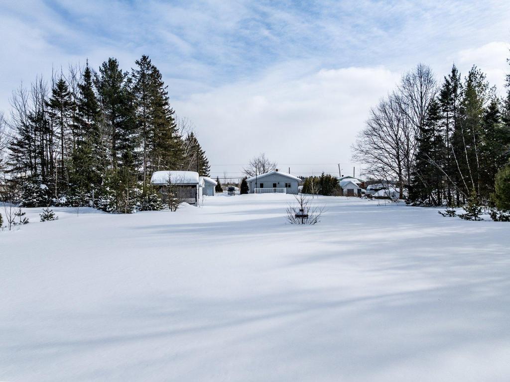 









3040


Boul. St-Michel

,
Trois-Rivières,




QC
G9A5E3


