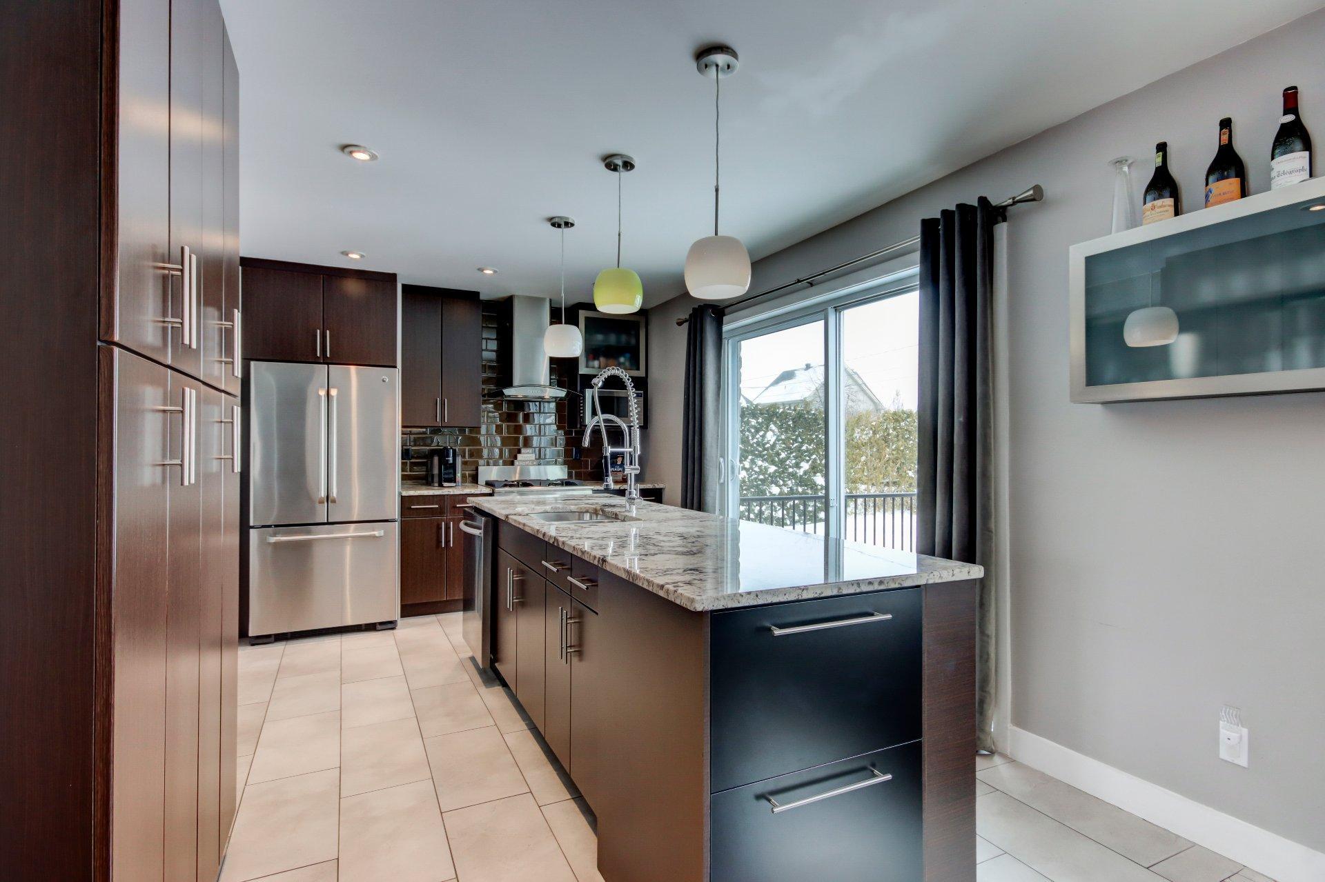 









3105


Rue de l'Aubépine

,
Saint-Bruno-de-Montarville,




QC
J3V0A8

