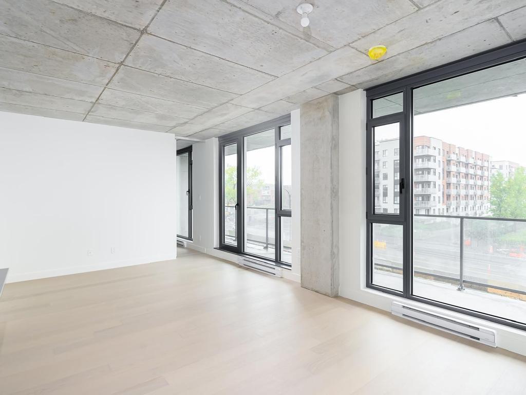 









200


Boul. Marcel-Laurin

, 306,
Montréal (Saint-Laurent),




QC
H4M2L4

