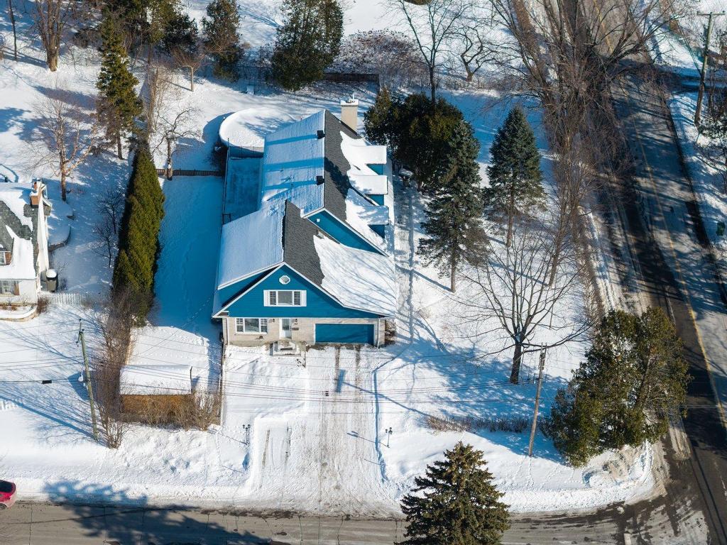 









20099


Ch. Lakeshore

,
Baie-d'Urfé,




QC
H9X1P6

