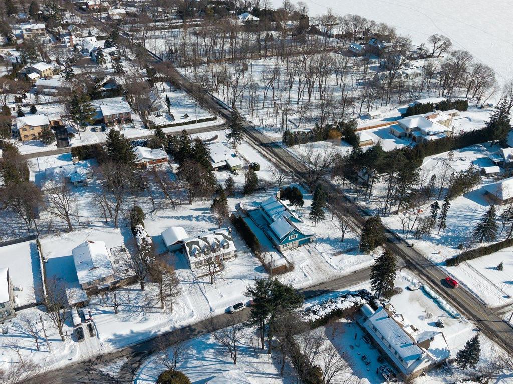 









20099


Ch. Lakeshore

,
Baie-d'Urfé,




QC
H9X1P6


