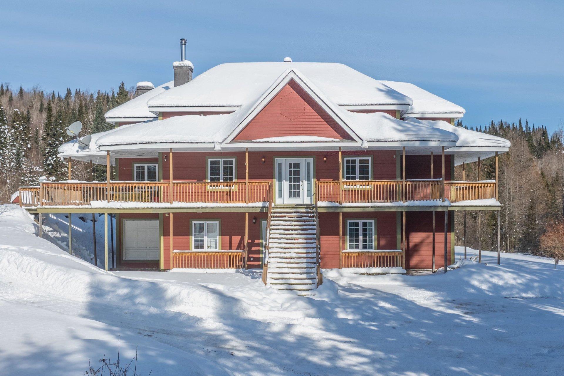 









649


Ch. du Lac-Quenouille

,
Lac-Supérieur,




QC
J0T1J0


