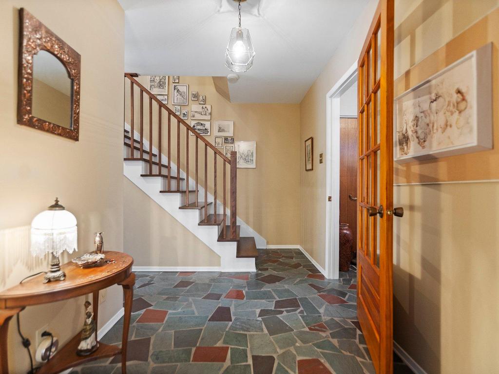 









12


Rue Dallas

,
Dollard-des-Ormeaux,




QC
H9B2S8


