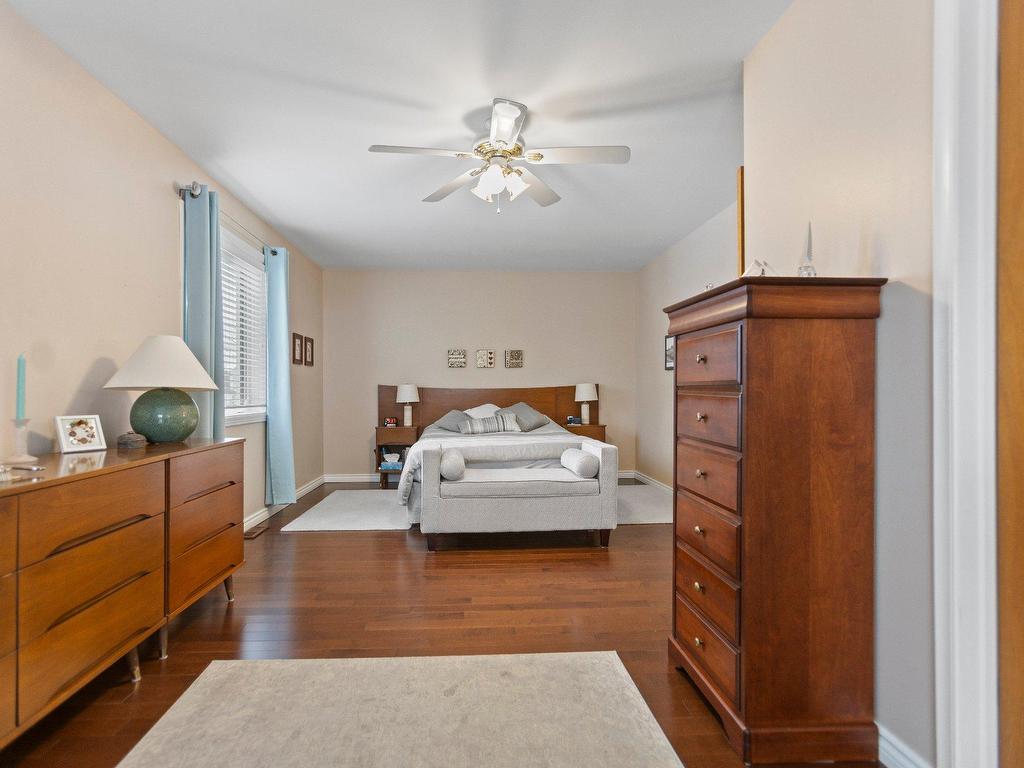









12


Rue Dallas

,
Dollard-des-Ormeaux,




QC
H9B2S8

