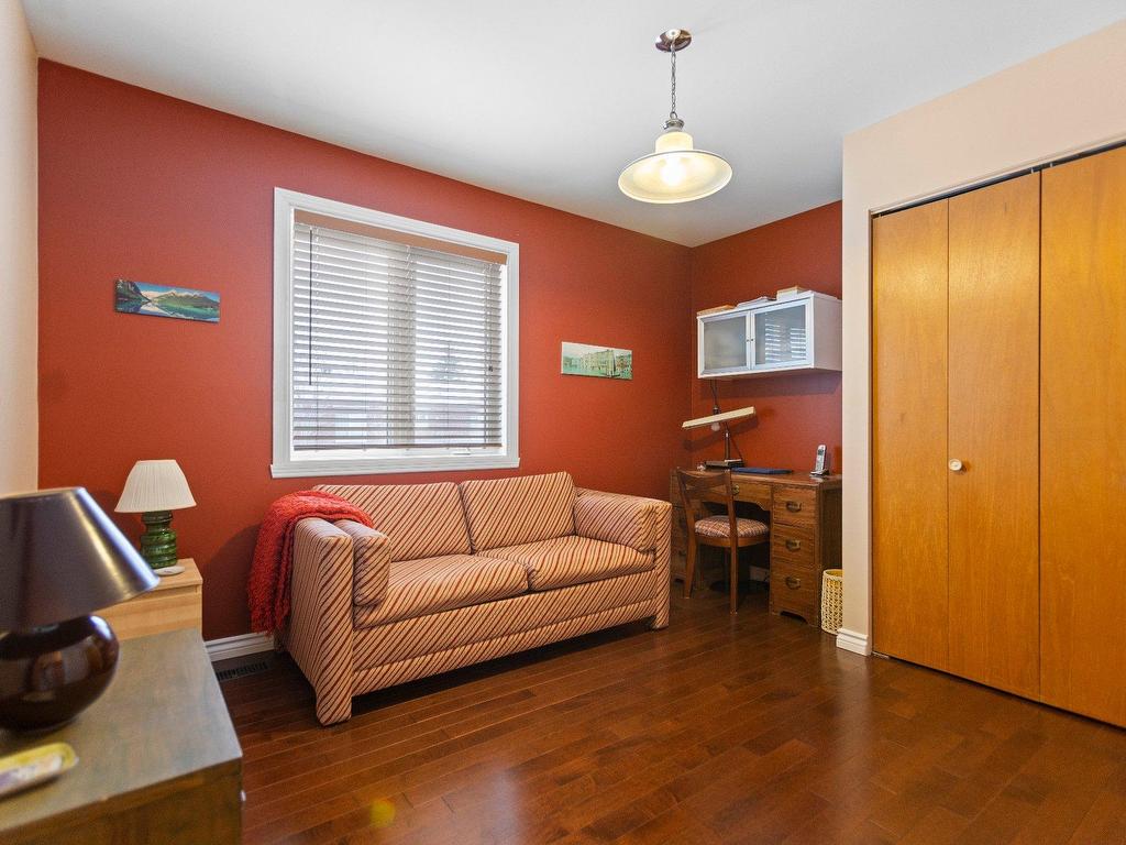 









12


Rue Dallas

,
Dollard-des-Ormeaux,




QC
H9B2S8

