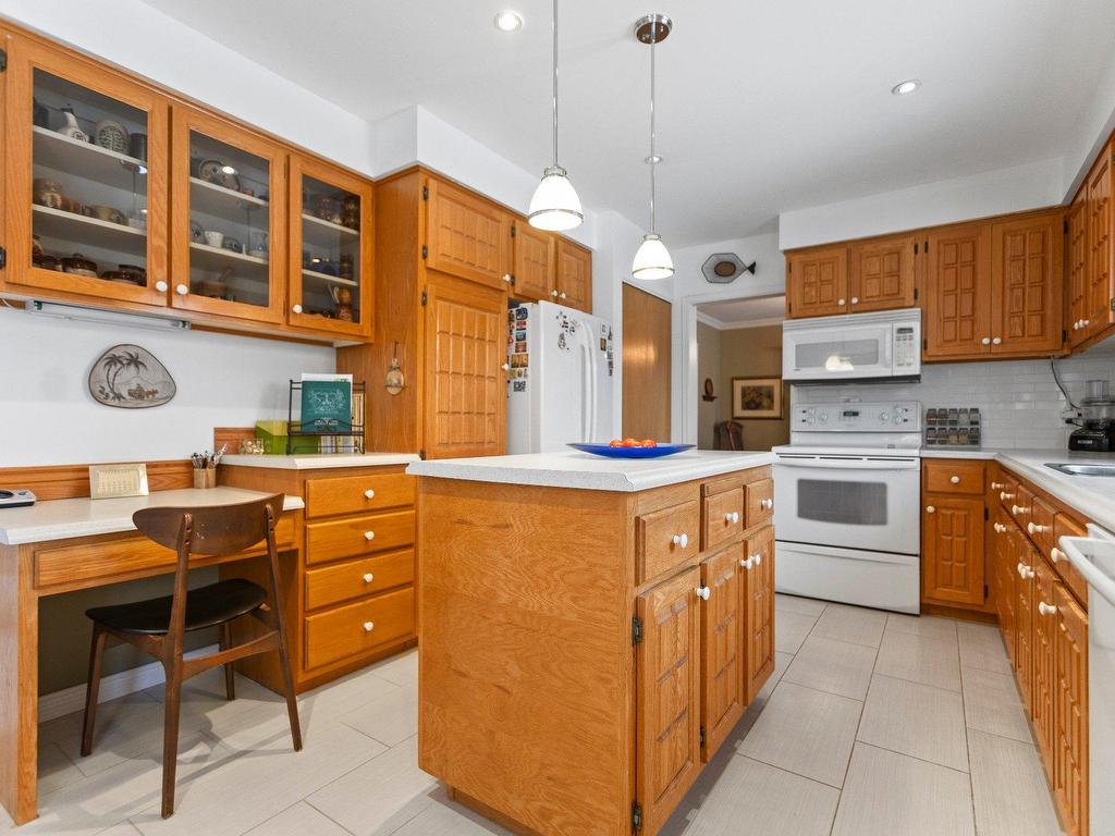 









12


Rue Dallas

,
Dollard-des-Ormeaux,




QC
H9B2S8

