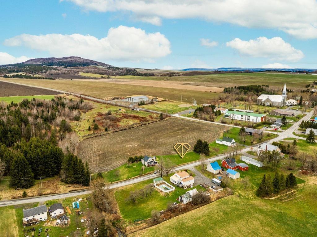












Ch. St-Jacques

,
Saint-Herménégilde,







QC
J0B2W0

