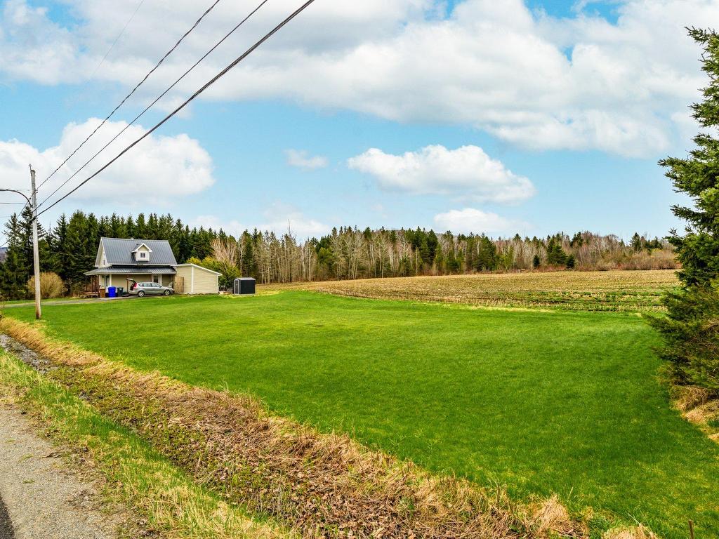 












Ch. St-Jacques

,
Saint-Herménégilde,







QC
J0B2W0

