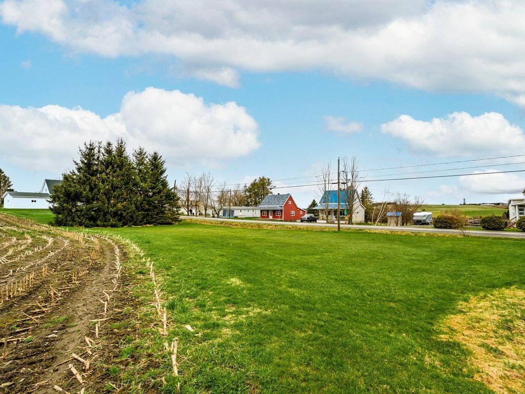 












Ch. St-Jacques

,
Saint-Herménégilde,







QC
J0B2W0

