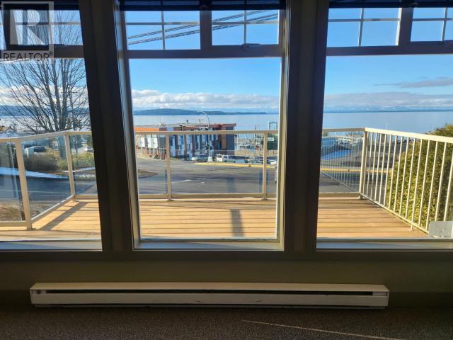 












Lower-4448 MARINE AVE

,
Powell River,




British Columbia
