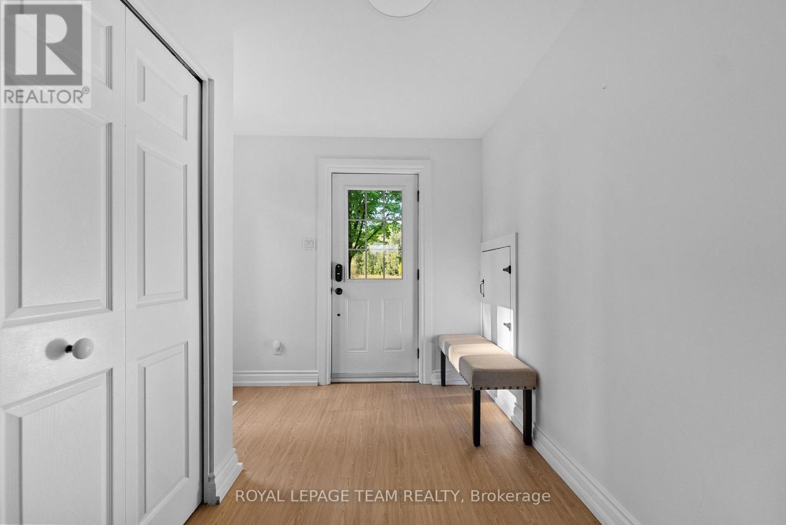 












105 HALLIDAY CREEK ROAD

,
Greater Madawaska,




Ontario
K0J1G0

