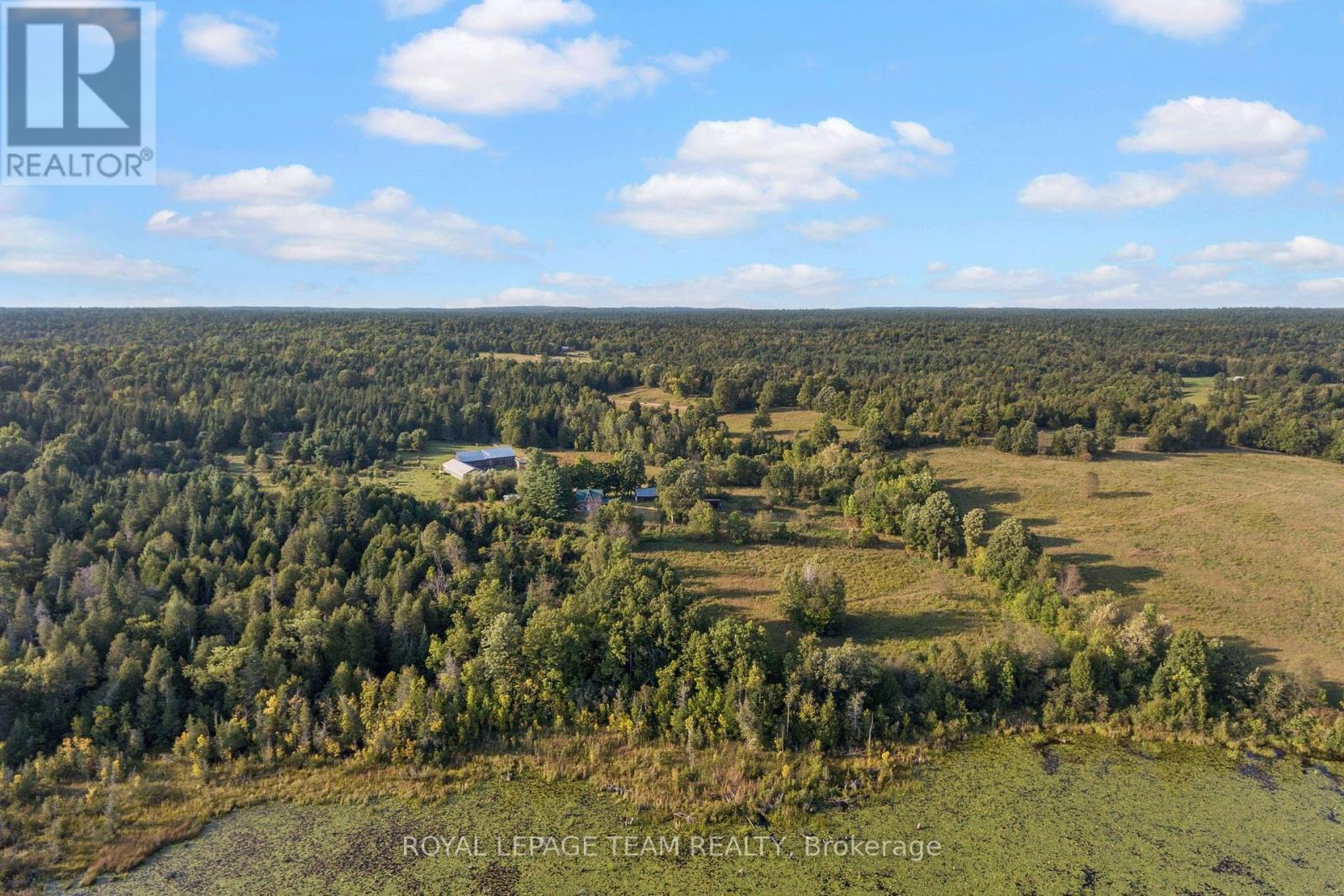 












105 HALLIDAY CREEK ROAD

,
Greater Madawaska,




Ontario
K0J1G0

