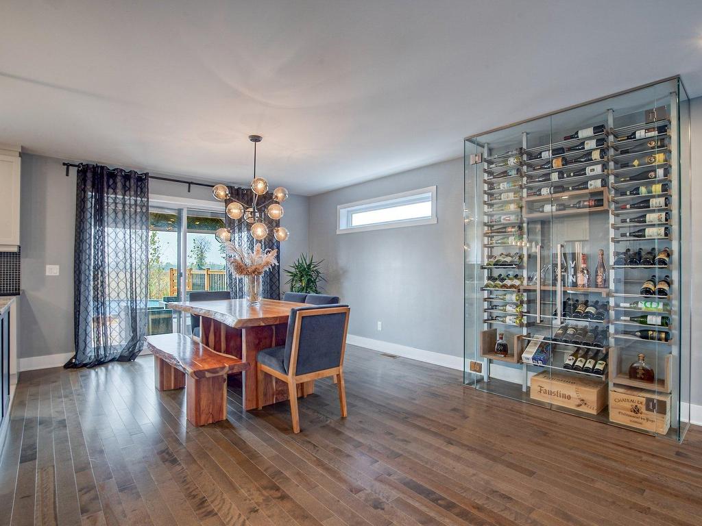









103


Rue Joseph-Albert-Morin

,
Saint-Jean-sur-Richelieu,




QC
J2X5S1

