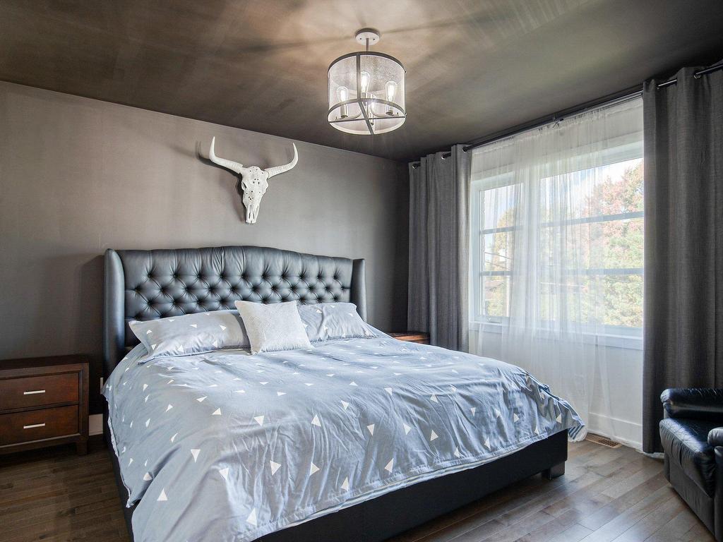 









103


Rue Joseph-Albert-Morin

,
Saint-Jean-sur-Richelieu,




QC
J2X5S1

