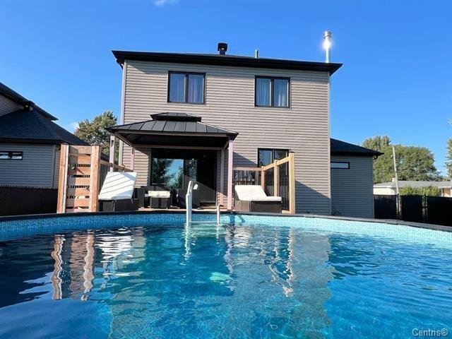 









103


Rue Joseph-Albert-Morin

,
Saint-Jean-sur-Richelieu,




QC
J2X5S1

