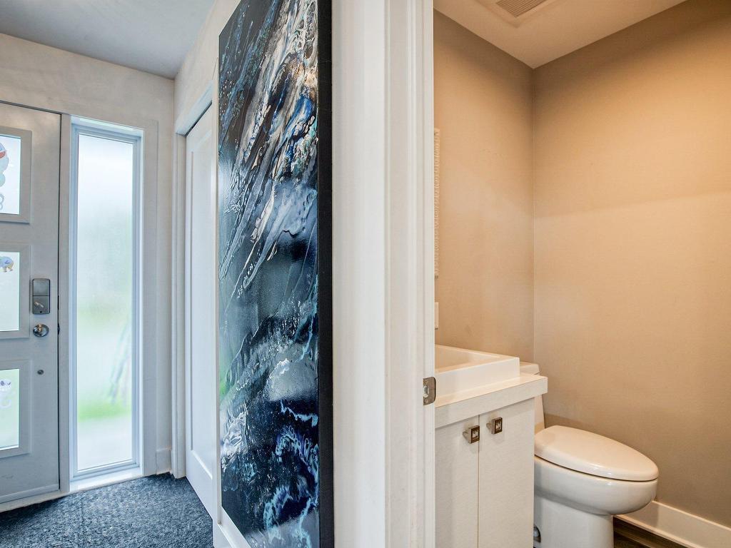 









103


Rue Joseph-Albert-Morin

,
Saint-Jean-sur-Richelieu,




QC
J2X5S1

