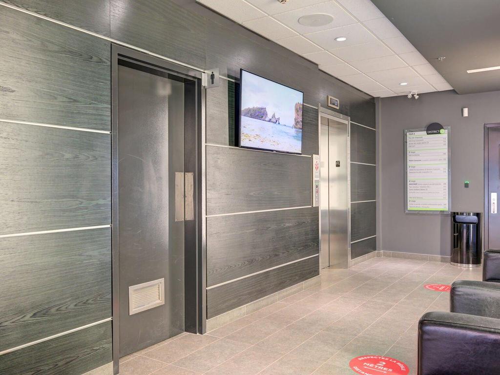 









6455


Rue Doris-Lussier

, 220,
Boisbriand,




QC
J7H0H8

