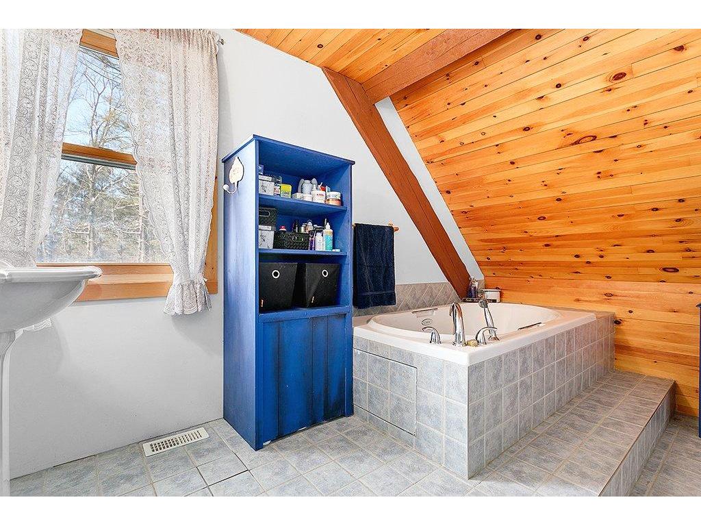 









304


Ch. du Pont-Rouge

,
Fort-Coulonge,




QC
J0X1V0

