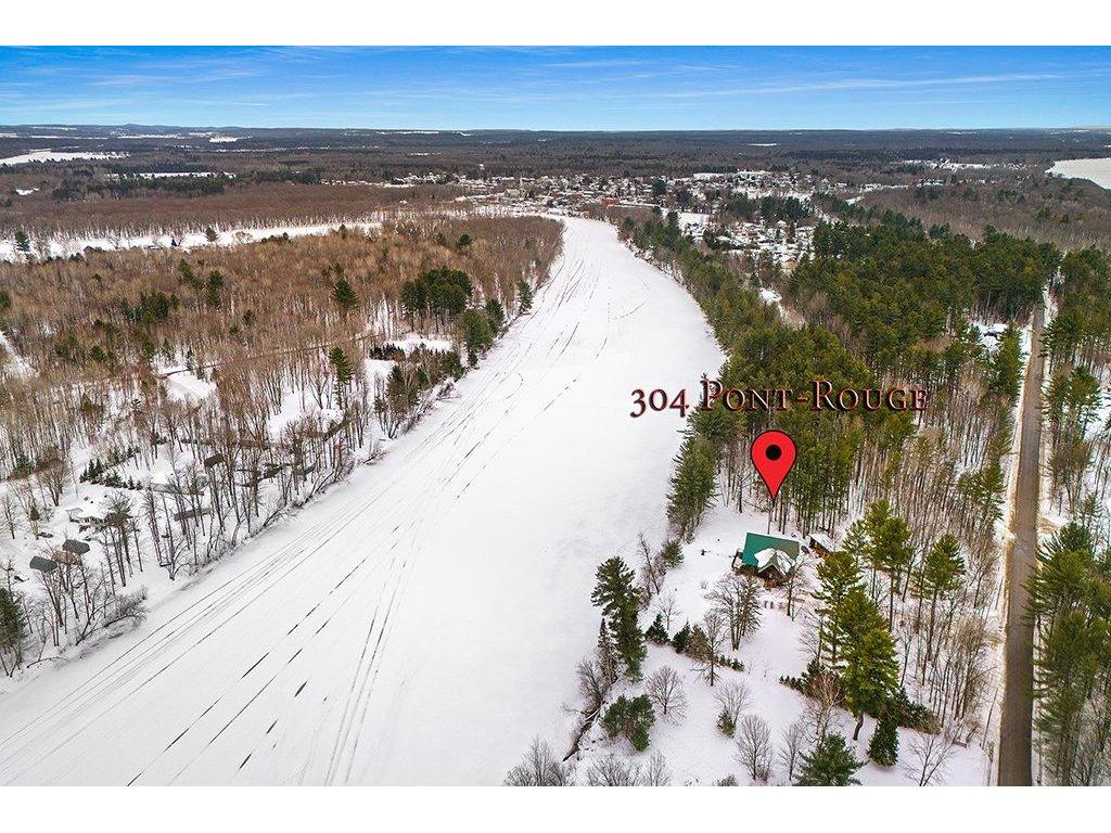 









304


Ch. du Pont-Rouge

,
Fort-Coulonge,




QC
J0X1V0

