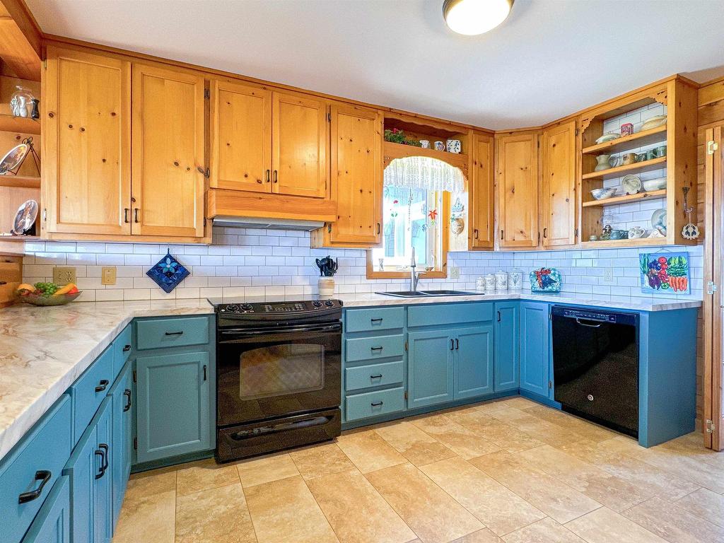 












33 Newson Lane

,
New Glasgow,




PE
C0A 1N0

