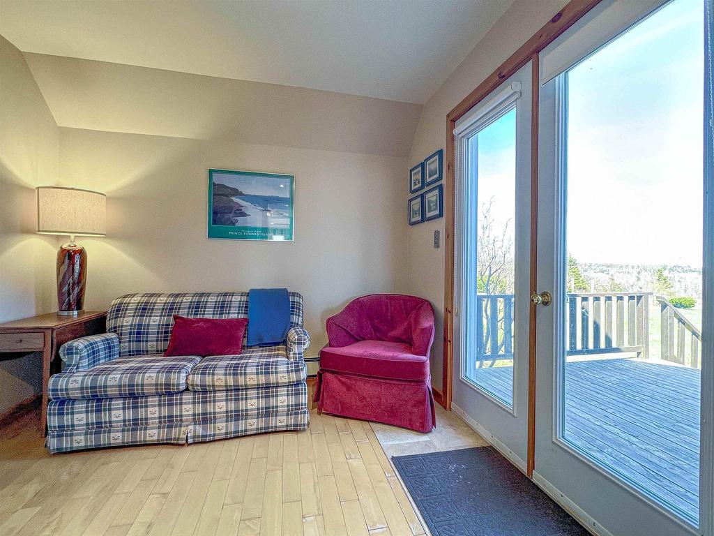 












33 Newson Lane

,
New Glasgow,




PE
C0A 1N0

