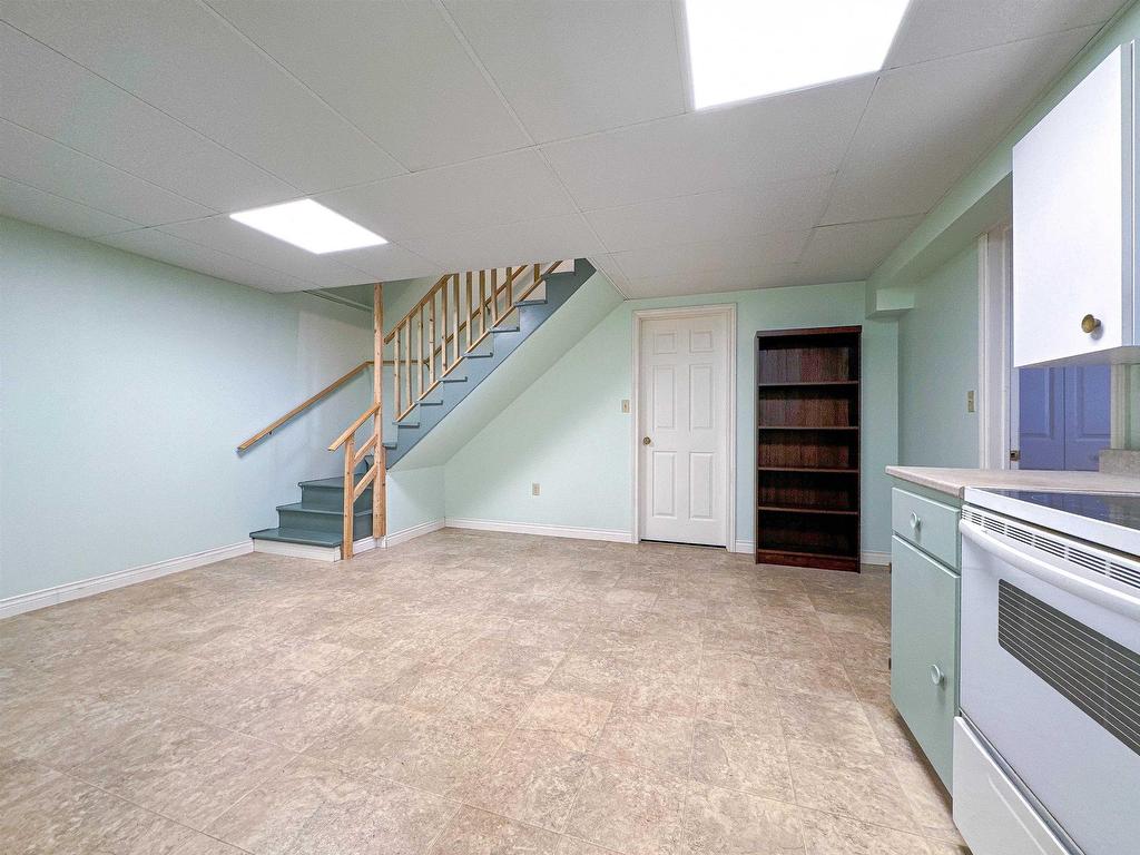 












33 Newson Lane

,
New Glasgow,




PE
C0A 1N0

