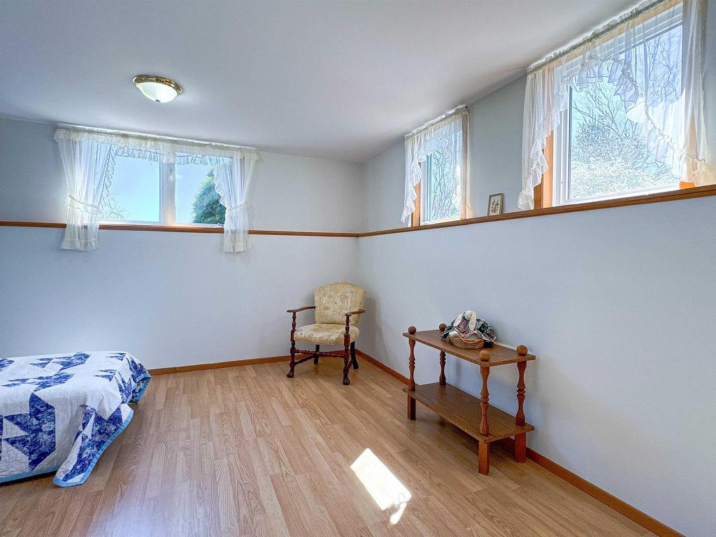 












33 Newson Lane

,
New Glasgow,




PE
C0A 1N0


